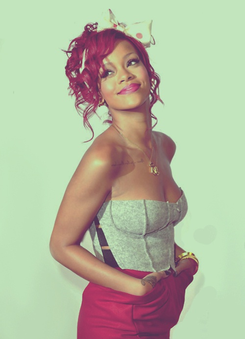 Photo:  Rihanna 08